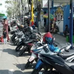 Lokasi Parkiran Di Depan Pasar Srimangunan Sampang