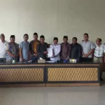 Anggota Pansus Dprd Bangkalan Foto Bersama Direksi Bumd Bangkalan