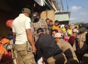 Angkut Paksa, Satpol Pp Sampang Nyaris Bentrok Dengan Pedagang Saat Penertiban Di Jalan Cendrawasih Dan Sikatan