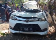 Tiga Mobil Mengalami Kecelakaan Beruntun Di Tanah Merah Bangkalan, Satu Meninggal Dunia