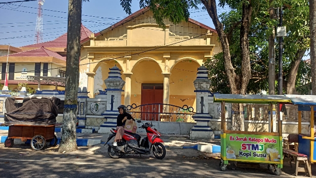 Gedung Kesenian Di Jalan Wijaya Kusuma
