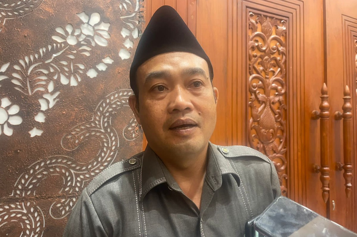 Anggota Dprd Bangkalan Fadhurrosi.
