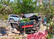 Mobil Pikap Di Sampang Terperosok Ke Kuburan