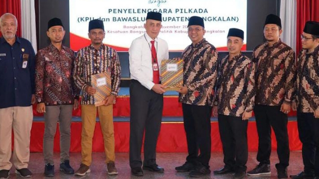 Penandatanganan Nphd Pemkab Dan Kpu Bangkalan Terkait Pendanaan Pilkada 2024.