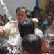 Menhan Prabowo Subianto Saat Meninjau Salah Satu Titik Sumur Bor. (Foto : Sindo News)