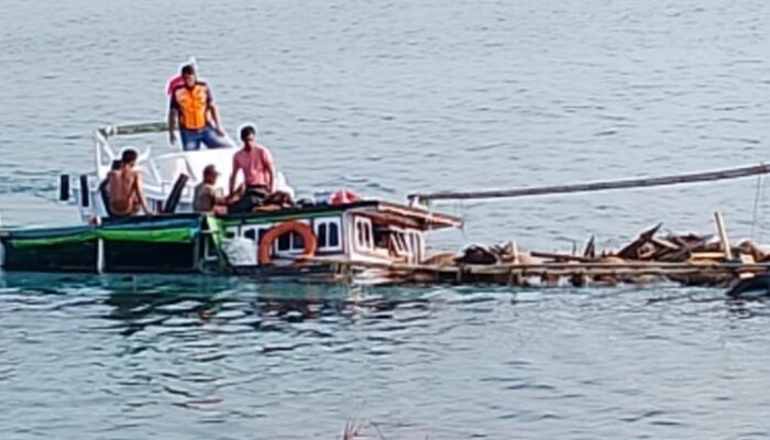 Km Labohar Tenggelam Di Perairan Sumenep, Satu Penumpang Meninggal Dunia Dan Puluhan Sapi Mati