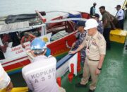 Jawab Keluhan Nelayan, Pj Bupati Bangkalan Patroli Laut Pecahkan Konflik Akibat Pemakaian Jaring Trawl