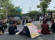 Tuntut Pengusutan Kasus Penggelapan Dana Bansos, Polres Sampang Didemo Aktivis Mdw