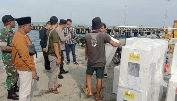 Logistik Pemilu Meluncur Ke Pulau Sakala Sumenep, Batas Ujung Timur Provinsi Jawa Timur