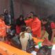 Petugas Bpbd Bangkalan Saat Melakukan Evakuasi Korban Banjir Di Kecamatan Arosbaya.