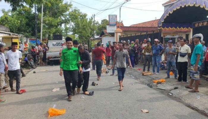 Lokasi Rekapitulasi Pemilu Di Pamekasan Diblokade Massa, Saksi Hingga Komisioner Kpu Dan Bawaslu Tak Bisa Masuk