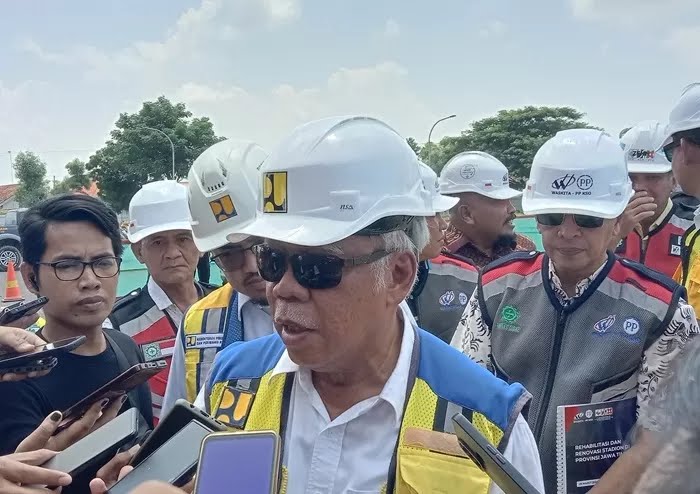 Menteri Pupr Basuki Hadimuljono, Saat Meninjau Mega Proyek Di Kabupaten Pamekasan.