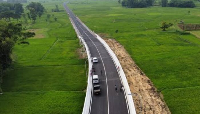 Jalan Lingkar Selatan Menjadi Solusi Pemudik Menghindari Kemacetan Di Perkotaan Sampang