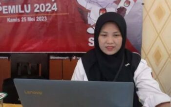 Koordinator Divisi Teknis Penyelenggaraan Kpu Sampang Siti Aisah. (Dok. Istimewa)