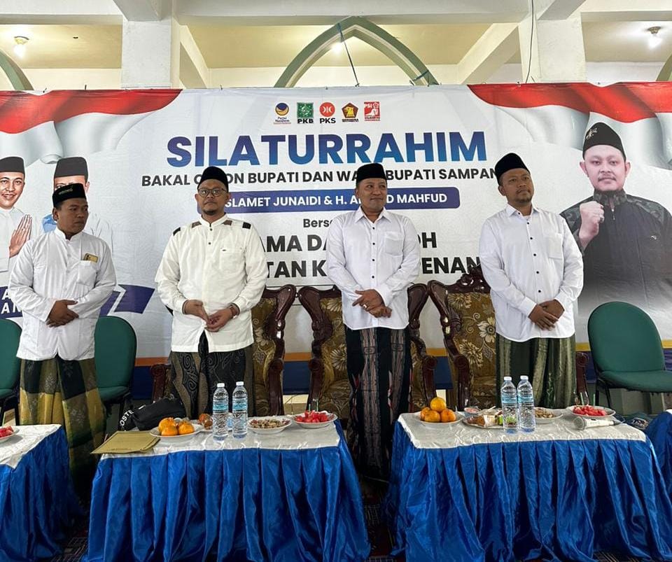 Img 20240810 Wa0004 Pilkada Sampang, Kh Ahmad Fauzan Zaini Pimpin Deklarasi Dukungan Ulama Dan Tokoh Karang Penang Kepada Aba Idi-Ra Mahfud