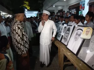 Apresiasi Seni dan Budaya, Ini Pesan Kyai Atho’ pada Santri