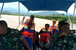 2 Hari Hilang, Nelayan Tewas Mengambang Di Pantai Cipalawah Garut