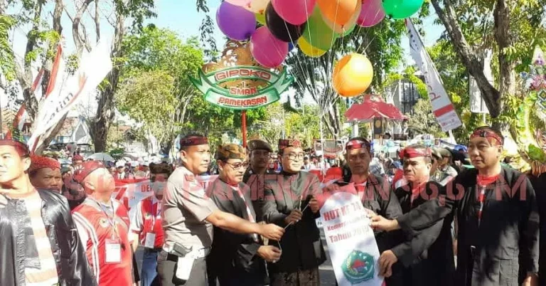 Suarapamekasan 1565612600492 3.Jpg Ayo Larang Bupati Pamekasan Nyampah Lagi