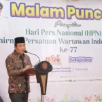 Sekdakab Sampang H. Yuliadi Setiyawan Saat Menghadiri Peringatan Hari Pers Nasional Ke 77 Di Pendapa Trunojoyo.