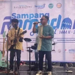 Band Toman Official Saat Menghibur Pengunjung Sampang Ramadhan Festival.