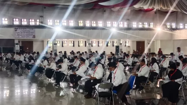 Para Bacakades Saat Mengikuti Uji Kompetensi Di Utm.