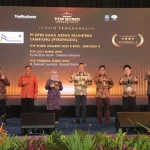 Img 20230405 Wa0012.Jpg Raih Penghargaan Bergengsi, Bupati Sampang Terima Reward Sebagai Top Pembina Bumd Awards 2023