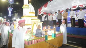 Setelah Tiga Tahun Vakum, Bupati Sampang Kembali Gelar Pawai Takbir Keliling