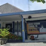 Kantor Dinas Kesehatan Dan Keluarga Berencana (Dinkes Kb) Kabupaten Sampang.