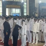 Suasana Pelantikan Kepala Desa Terpilih Di Gedung Rato Ebu Bangkalan.