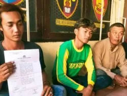 Kuli Bangunan Digebuki Oknum Intelkam Polres Sampang 4 Kuli Bangunan Digebuki Oknum Intelkam Polres Sampang