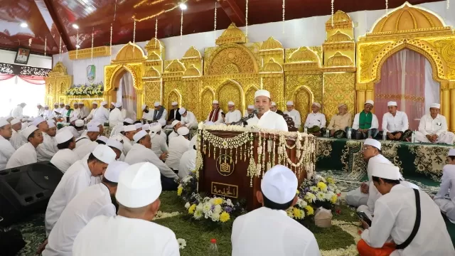 Sambutan Bupati Sampang H. Slamet Junaidi Dihadapan Jemaah Majlis Al Khidmah.