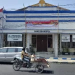 Kantor Badan Kesatuan Bangsa Dan Politik (Bakesbangpol) Kabupaten Sampang.