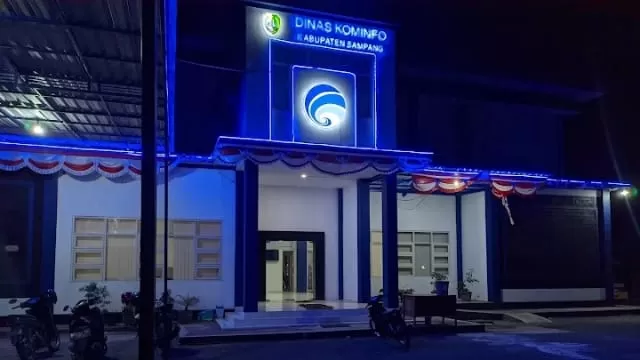 Kantor Dinas Kominfo Sampang. (Foto : Istimewa)