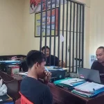 M Saat Dimintai Keterangan Oleh Penyidik Polres Sampang.