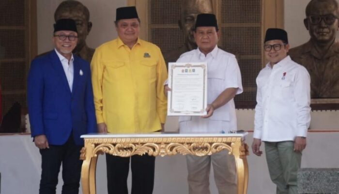 Pan Dan Golkar Resmi Labuhkan Dukungan Kepada Prabowo, Ini Alasannya