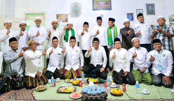 Momen Bakal Calon Presiden Dan Wakil Presiden, Anies Baswedan Dan Muhaimin Iskandar Saat Di Ponpes Annuqayah.