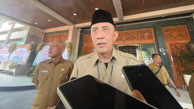 Pj. Bupati Bangkalan, Arief M Edie.