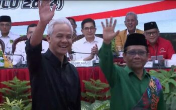 Ganjar Pranowo (Kanan), Mahfud Md (Kiri). (Foto : Detik)