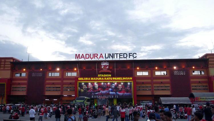 Stadion Gelora Madura Ratu Pamelingan Pamekasan.