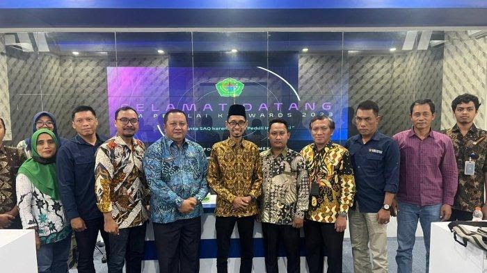 Kunjungan Visitasi Komisi Informasi Provinsi Jawa Timur Saat Melakukan Visitasi Ke Diskominfo Pamekasan. (Foto : Tribunnews)