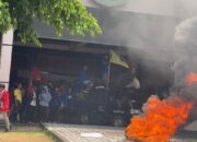 Demo Pemkab Bangkalan, Aktivis Mahasiswa Soroti Masalah Pendidikan Dan Pertanian