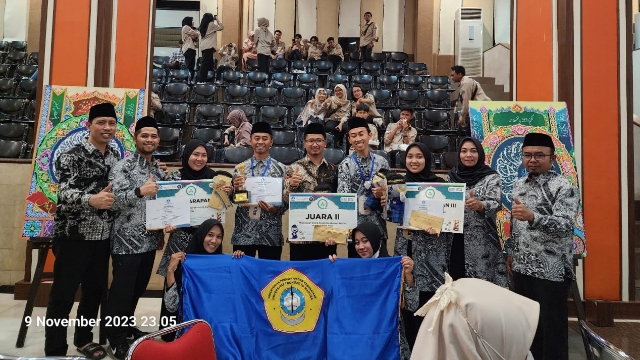 Kafilah Utm Usai Memperoleh Prestasi Mtq Mahasiswa Di Malang.