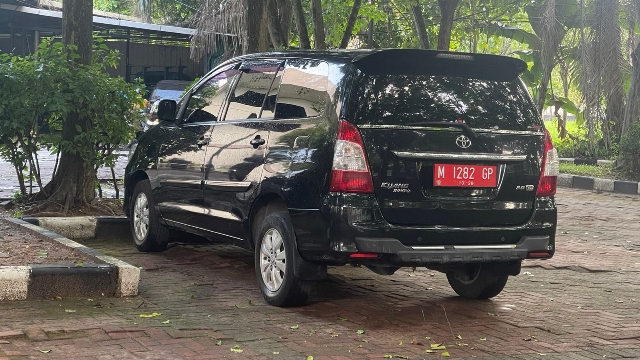 Salah Satu Mobil Dinas Di Lingkungan Pemkab Bangkalan.