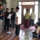 Sejumlah Peserta Rekrutmen Kpps Saat Melakukan Aksi Protes Di Sekretariat Pps Karang Penang Oloh.