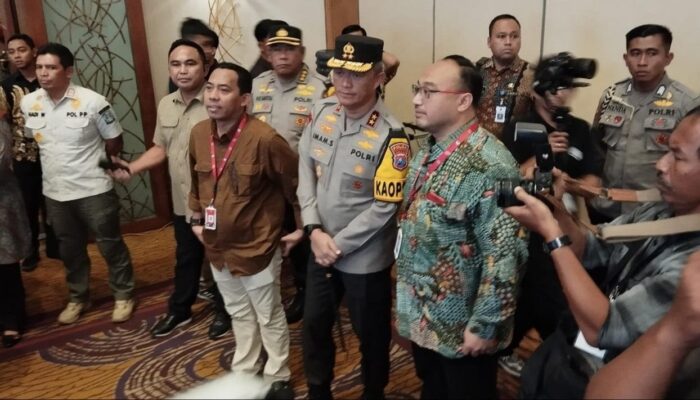 Pj Gubernur Dan Kapolda Jatim Diusir Saat Pleno Rekapitulasi Suara Tingkat Provinsi