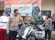 Kapolres Bangkalan Serahkan Motor Warga Tulungagung Yang Dicuri 6 Tahun Silam