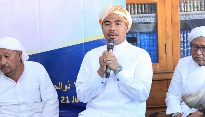 Pertama Dalam Politik Sampang, Pengasuh Ponpes Al-Haramain Duwe’ Pote Dukung Paslon Aba Idi-Ra Mahfud Di Pilkada Serentak