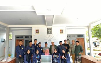 IMG 20250112 WA0024 Pengabdian Masyarakat LPPM Universitas Trunojoyo Madura: Tenaga Surya Sebagai Langkah Awal Menuju Desa Mandiri Digital