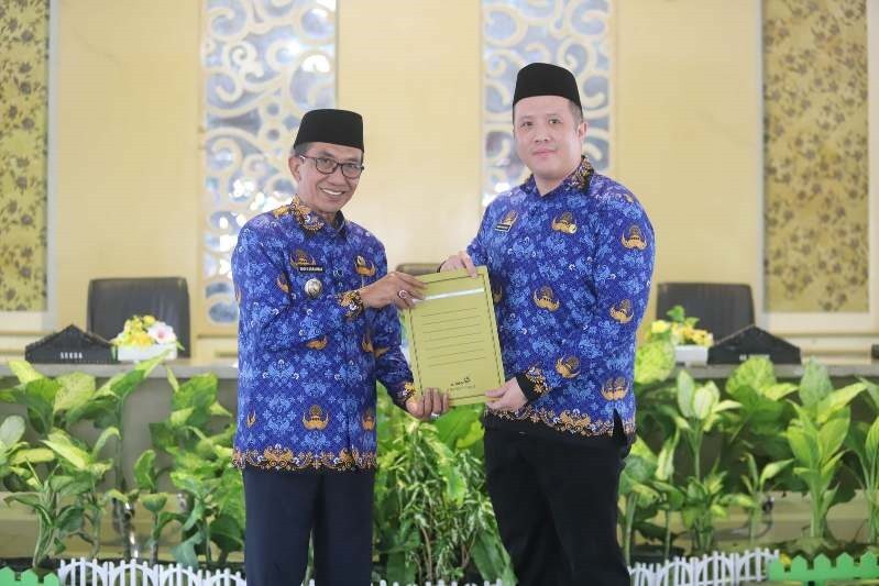 IMG 20250528 WA0001 58 CPNS Formasi 2024 Terima SK di Pamekasan, Dr. KH. Kholilurrahman Tekankan Tanggung Jawab dan Integritas