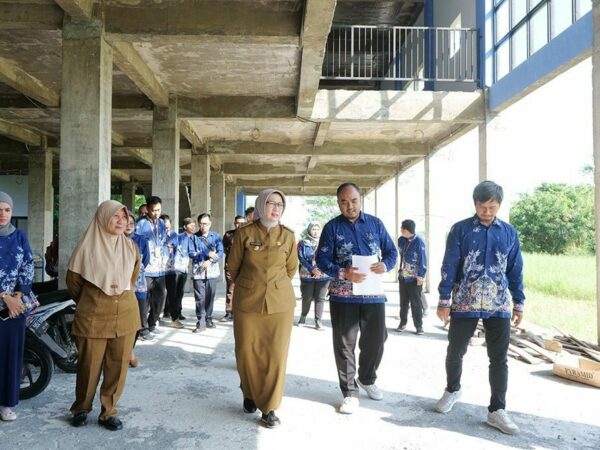 Bupati Lumajang Tinjau Pembangunan Polinema, Tegaskan Komitmen Dukung Pendidikan Vokasi